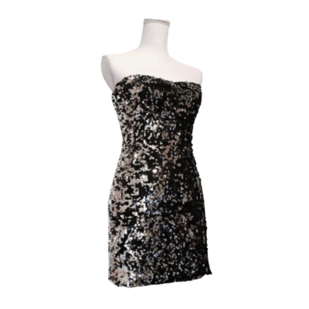 Black & Silver Sequin Strapless Dress - Picture 3 of 7